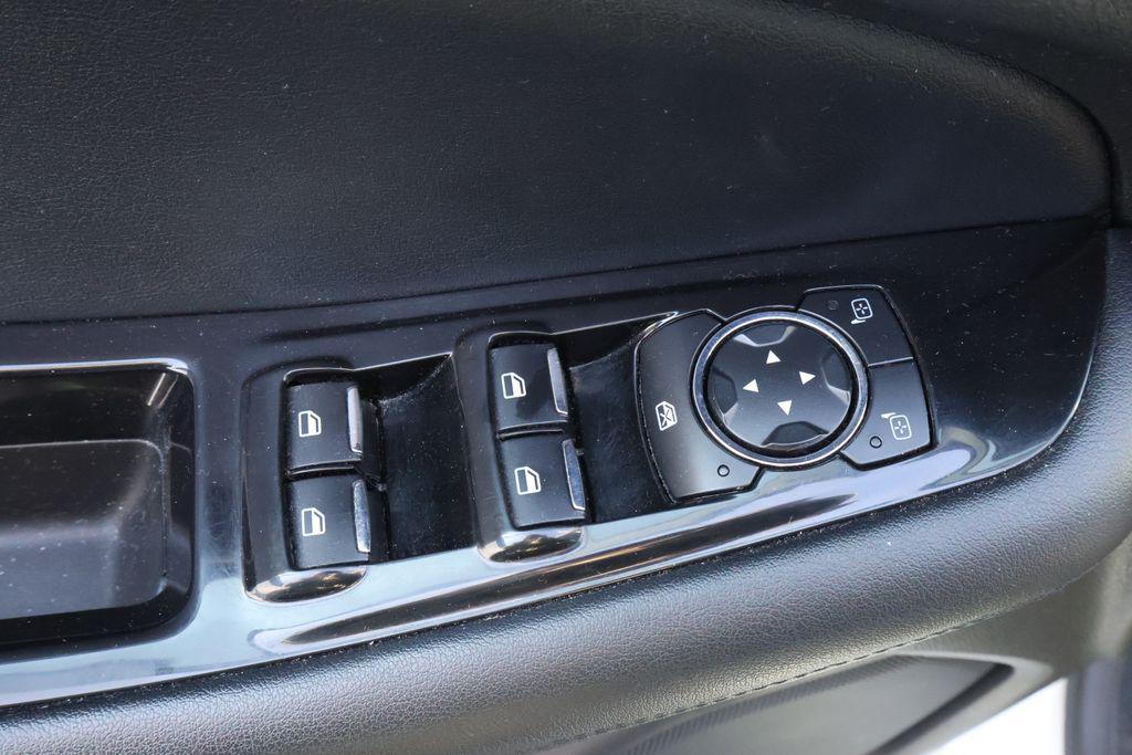 used 2015 Ford Edge car, priced at $6,911