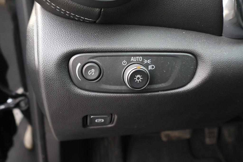 used 2023 Chevrolet Blazer car, priced at $25,594