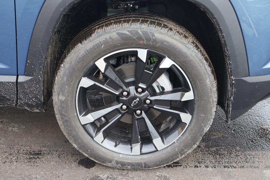 new 2026 Chevrolet Equinox car, priced at $36,545