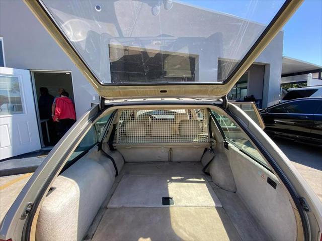 used 1995 Mercedes-Benz E-Class car, priced at $6,995