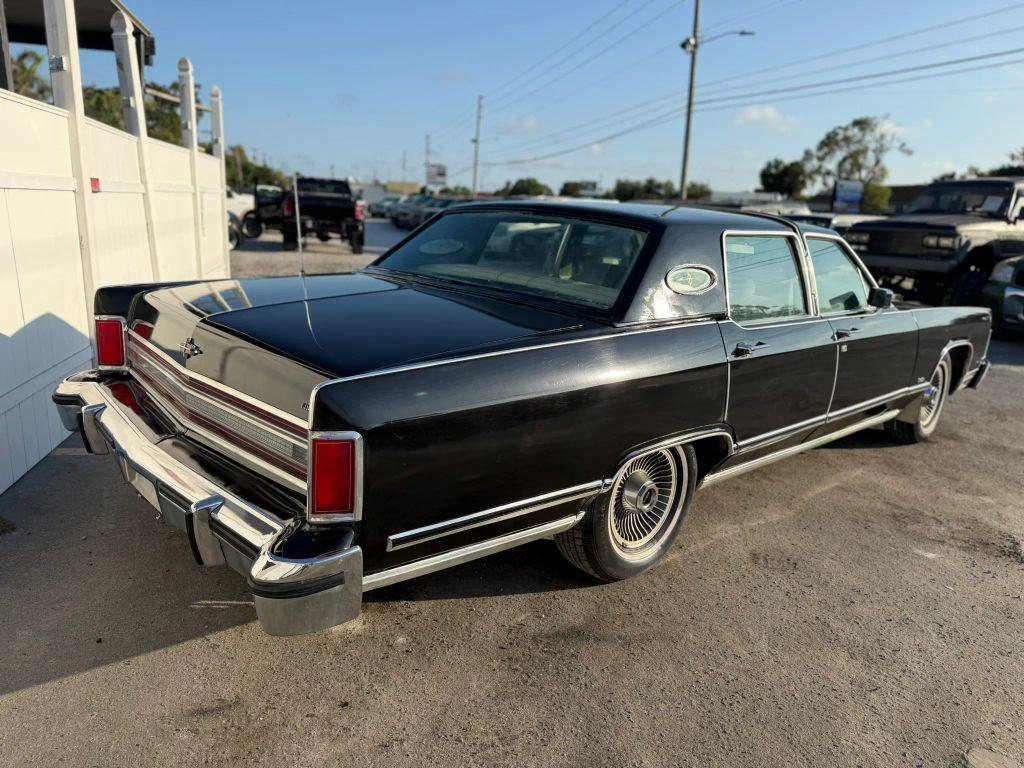 used 1979 Lincoln Town Car car, priced at $9,995