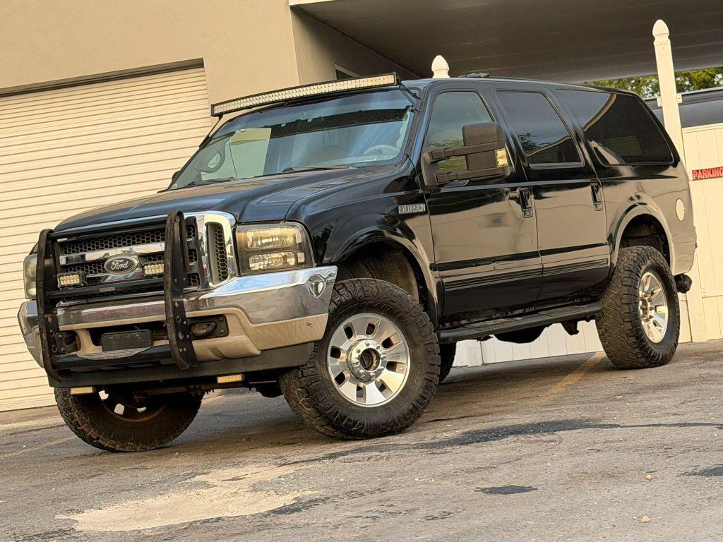 used 2000 Ford Excursion car, priced at $9,995