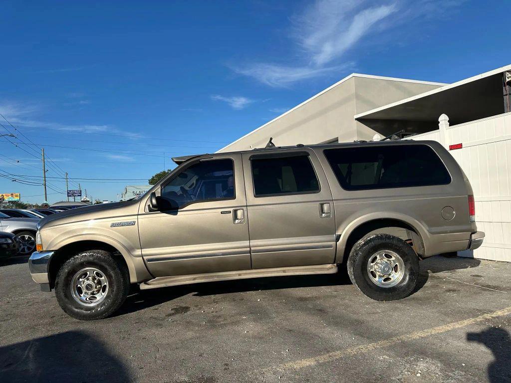 used 2002 Ford Excursion car, priced at $12,995