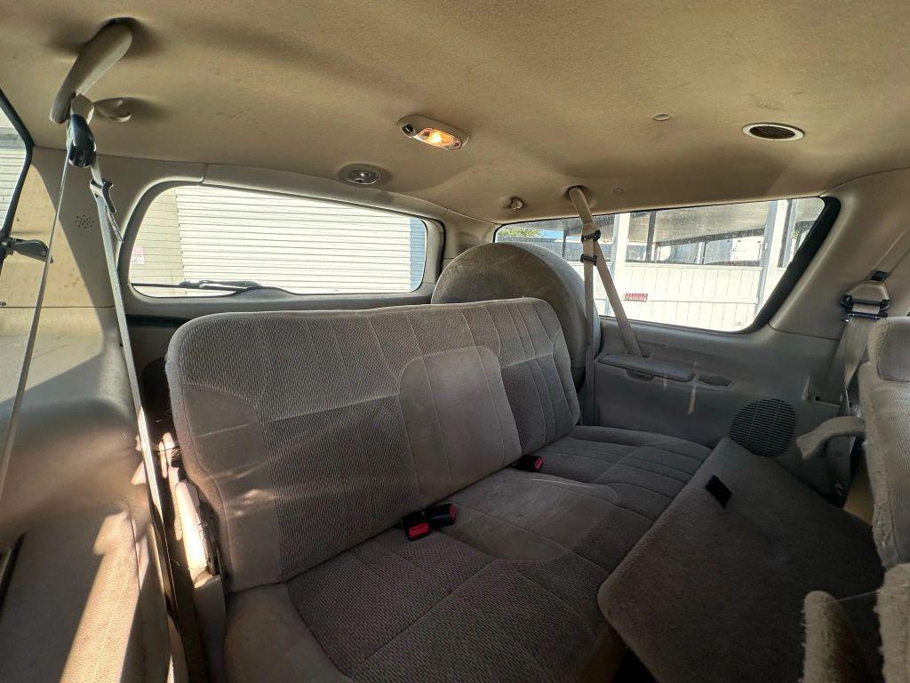 used 2000 Ford Excursion car, priced at $11,995