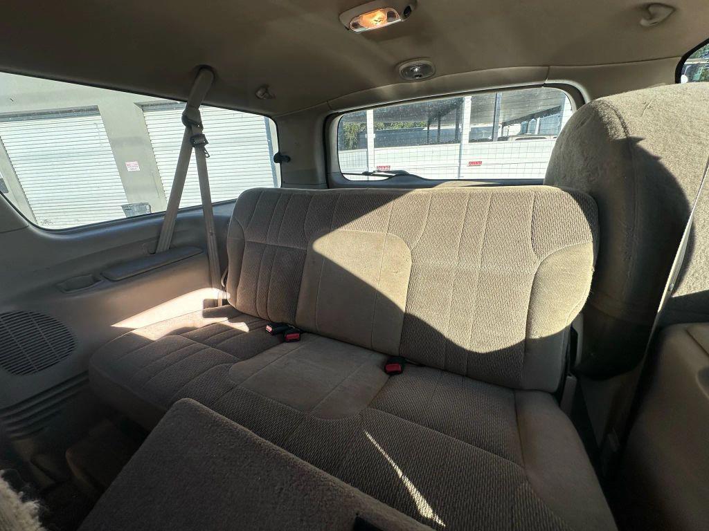 used 2000 Ford Excursion car, priced at $11,995