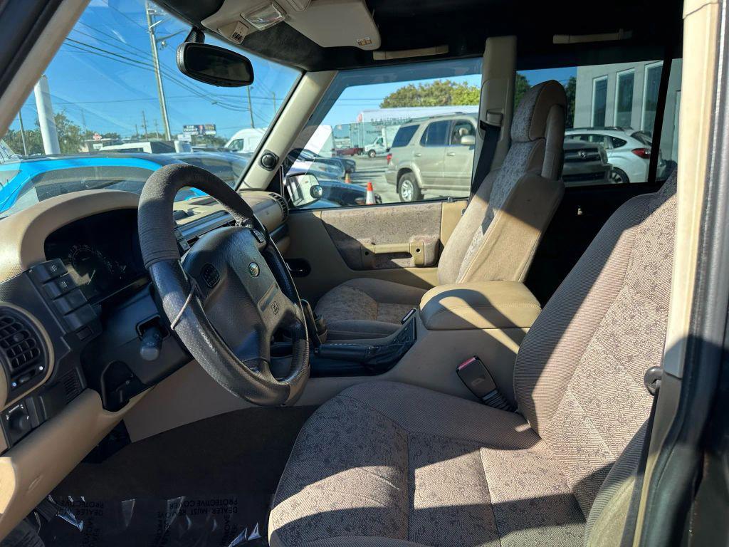 used 1999 Land Rover Discovery car, priced at $5,995