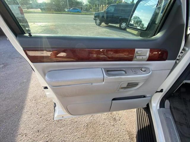 used 2004 Lincoln Aviator car, priced at $4,750