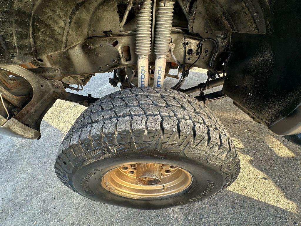 used 2001 Ford Excursion car, priced at $11,995