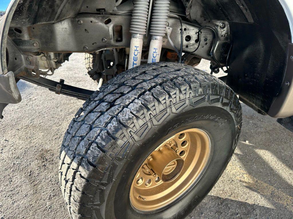 used 2001 Ford Excursion car, priced at $11,995