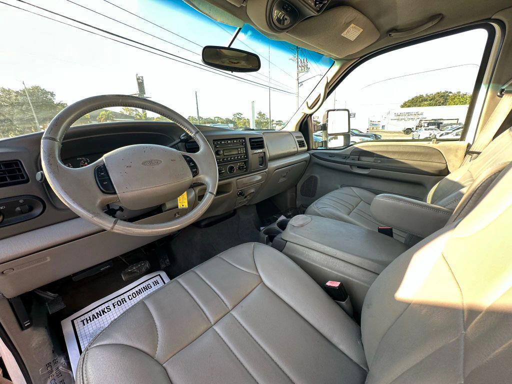 used 2001 Ford Excursion car, priced at $11,995