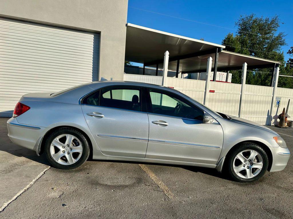 used 2005 Acura RL car, priced at $4,995