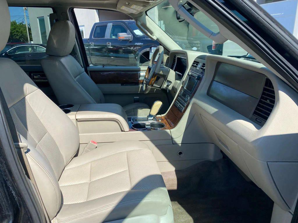 used 2013 Lincoln Navigator car, priced at $7,995