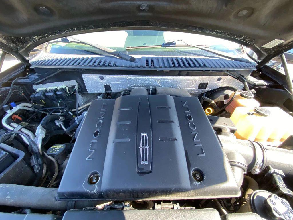 used 2013 Lincoln Navigator car, priced at $7,995