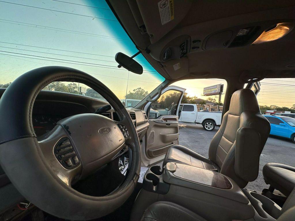 used 2002 Ford Excursion car, priced at $5,995