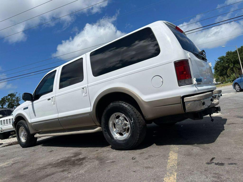 used 2002 Ford Excursion car, priced at $5,995