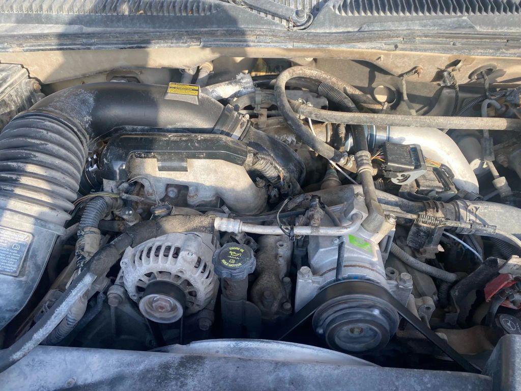 used 2005 Chevrolet Silverado 2500 car, priced at $14,995