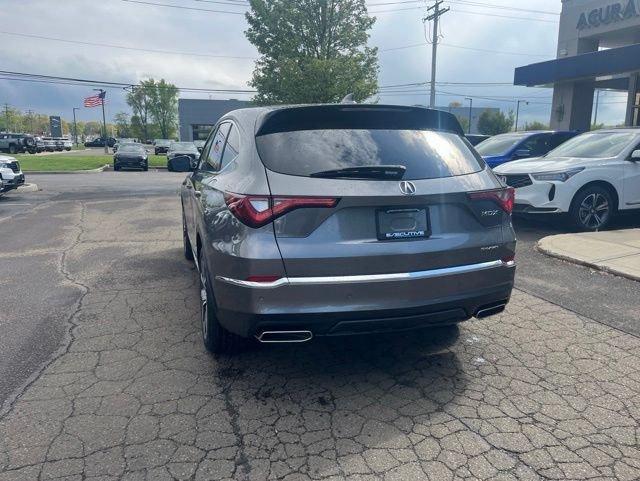 used 2022 Acura MDX car, priced at $38,777