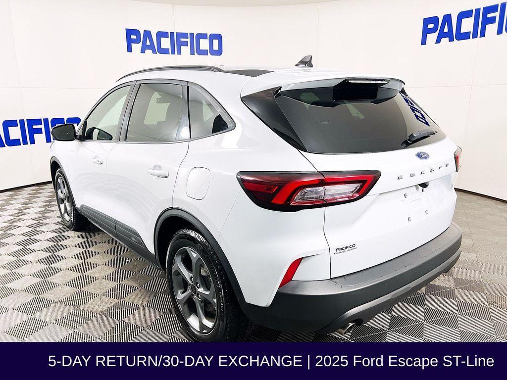 used 2025 Ford Escape car, priced at $21,999