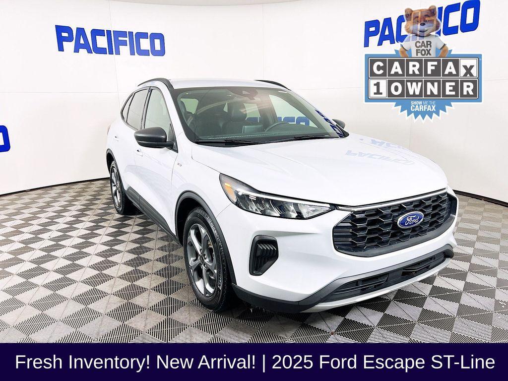 used 2025 Ford Escape car, priced at $21,999