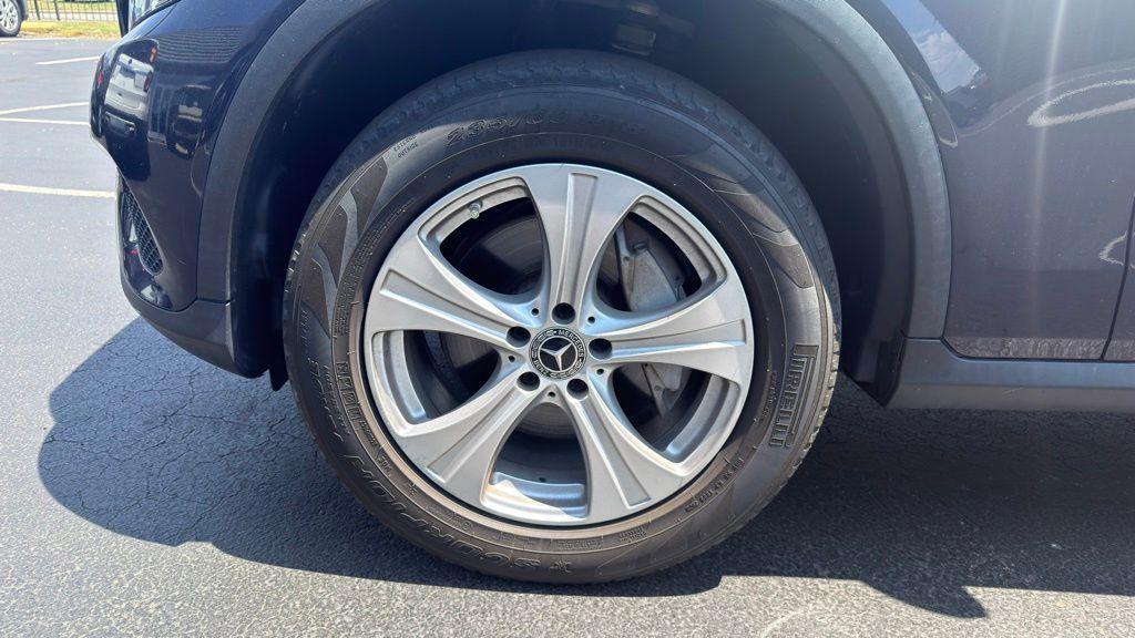 used 2018 Mercedes-Benz GLC 300 car, priced at $18,480