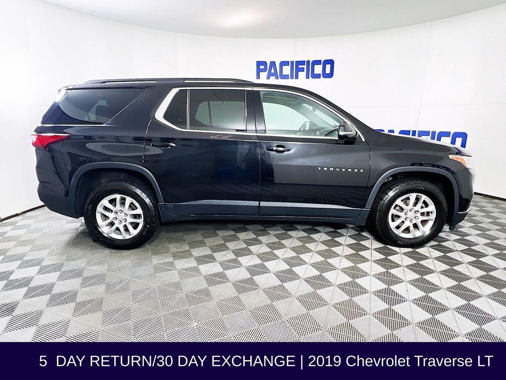 used 2019 Chevrolet Traverse car, priced at $15,999
