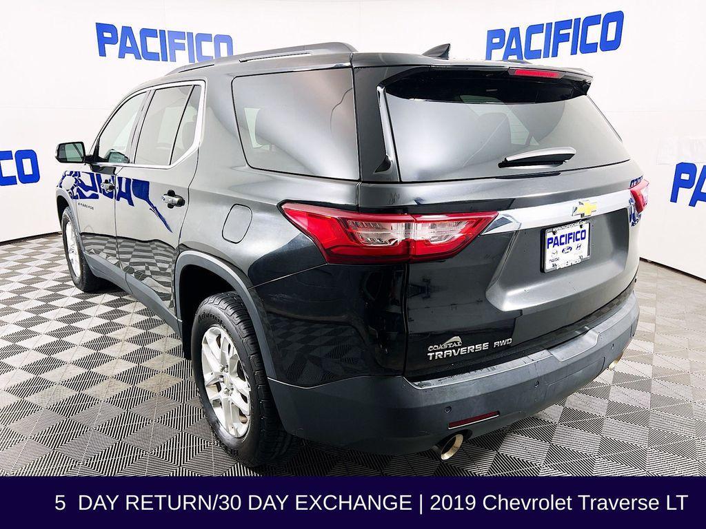 used 2019 Chevrolet Traverse car, priced at $15,999
