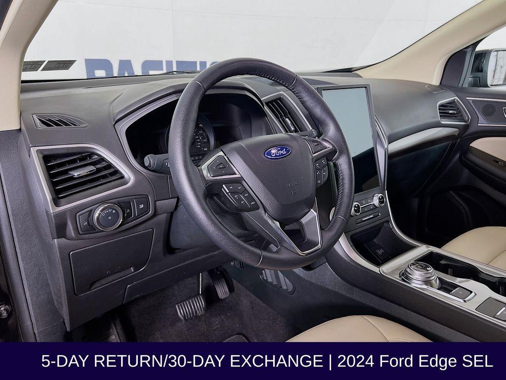 used 2024 Ford Edge car, priced at $29,480