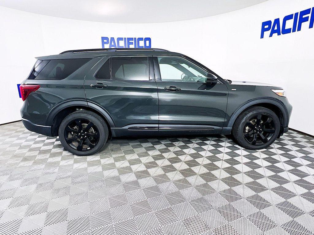 used 2022 Ford Explorer car, priced at $28,299