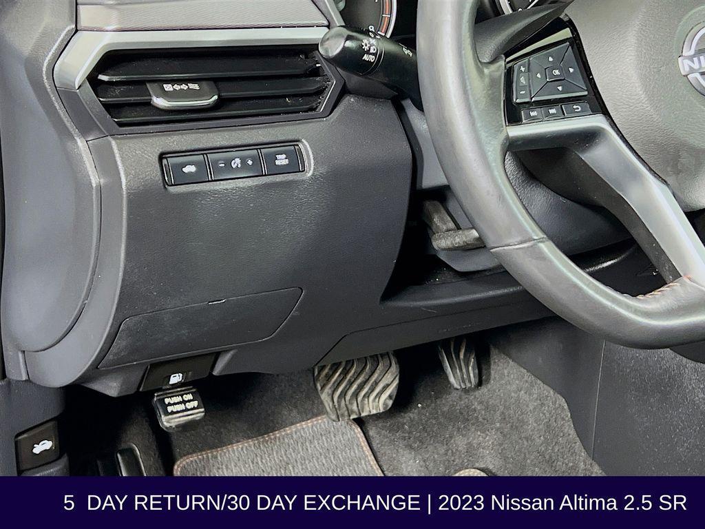 used 2023 Nissan Altima car, priced at $21,409