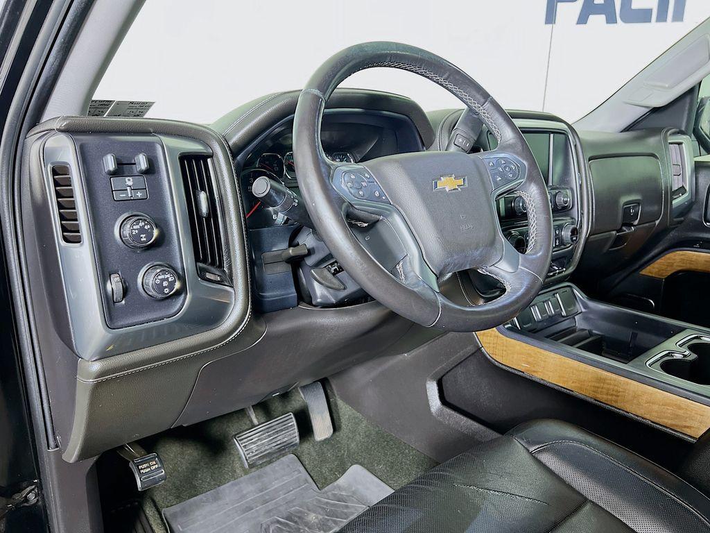 used 2015 Chevrolet Silverado 1500 car, priced at $21,999