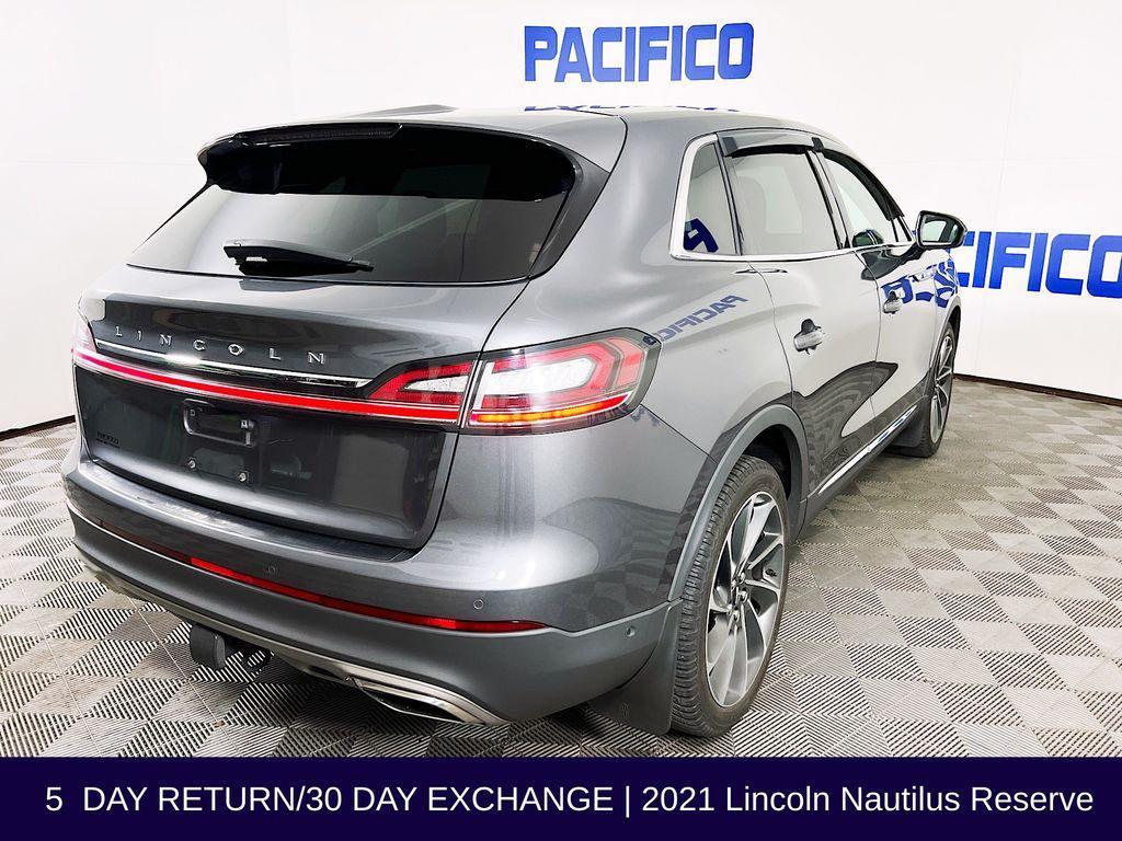 used 2021 Lincoln Nautilus car, priced at $25,480