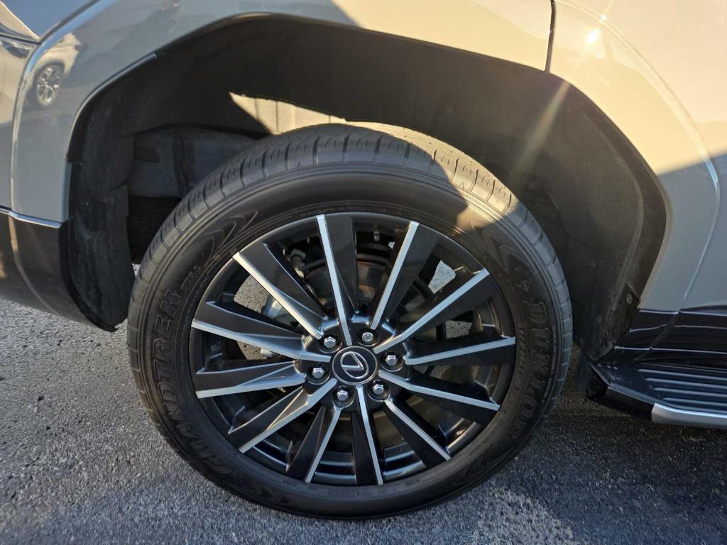 used 2024 Lexus GX 550 car, priced at $81,995