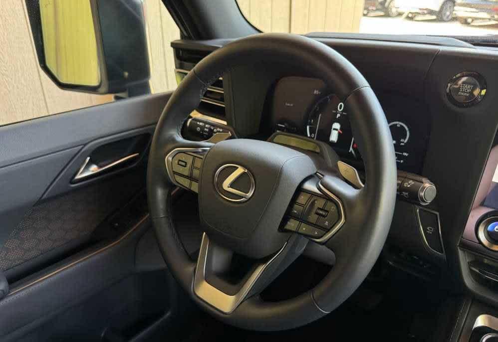 used 2024 Lexus GX 550 car, priced at $86,995