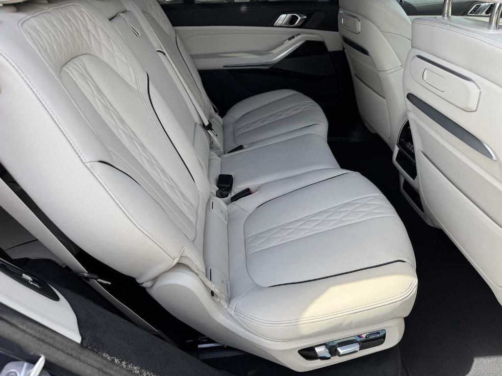 new 2026 BMW X7 car, priced at $103,105