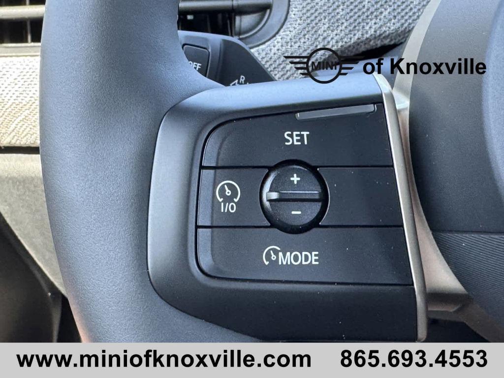 new 2025 MINI Hardtop car, priced at $40,380