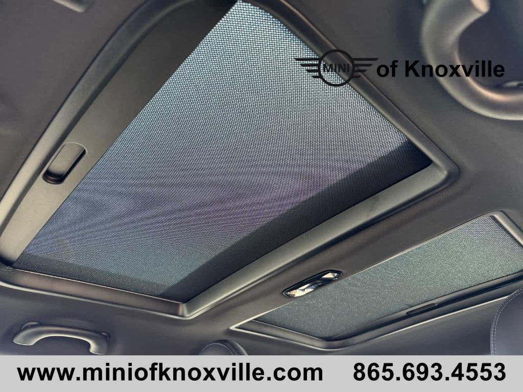new 2025 MINI Hardtop car, priced at $40,380