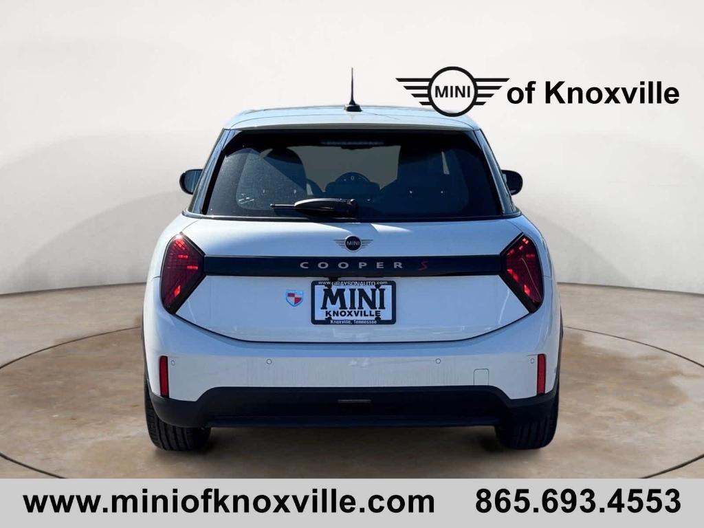 new 2025 MINI Hardtop car, priced at $40,380