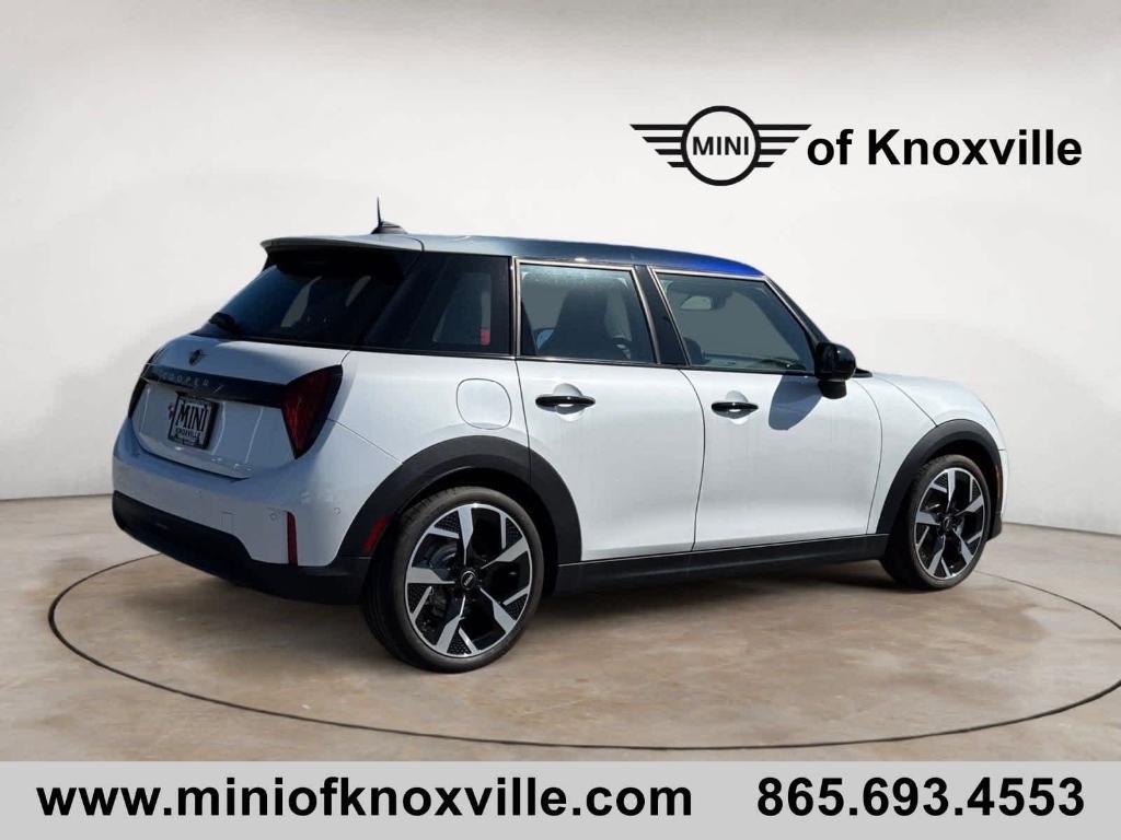 new 2025 MINI Hardtop car, priced at $40,380