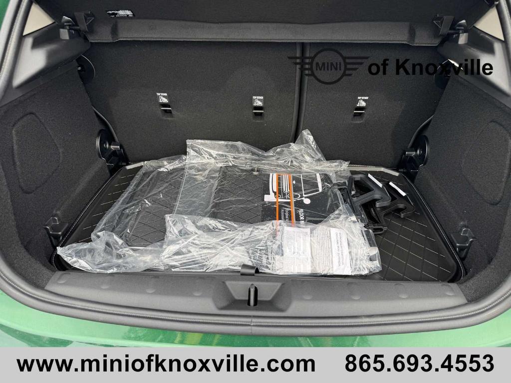 new 2025 MINI Hardtop car, priced at $38,600