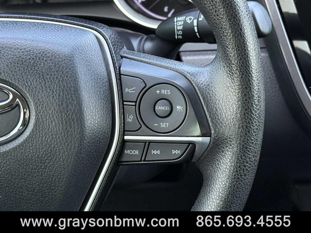 used 2022 Toyota Camry Hybrid car, priced at $17,995