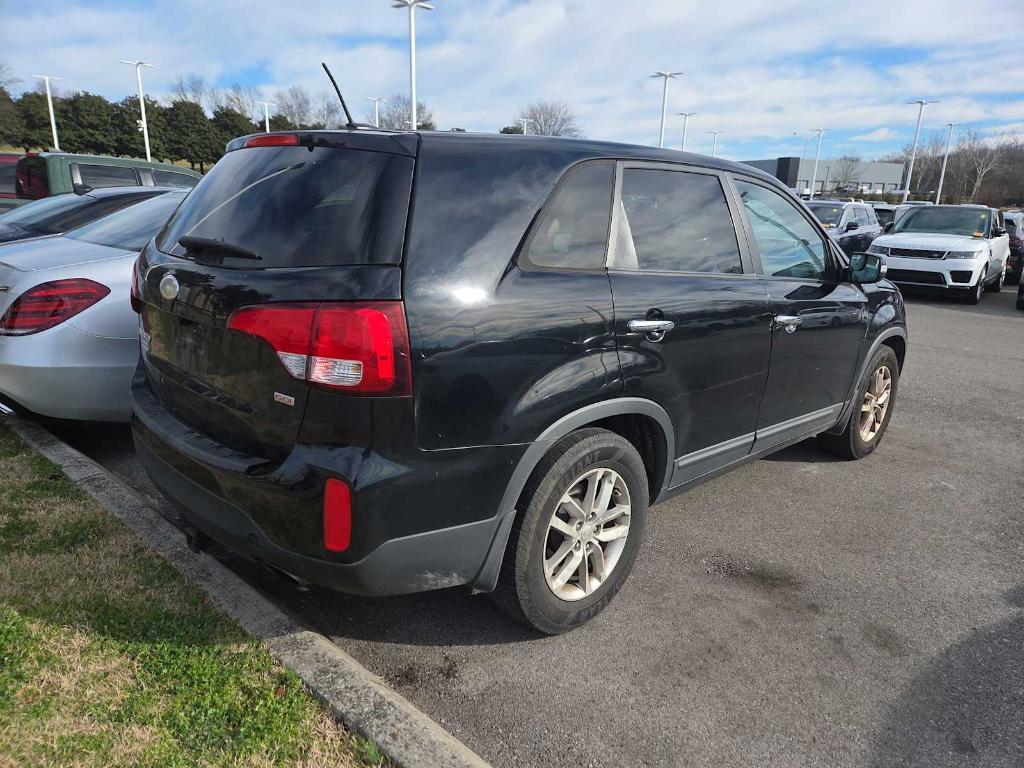 used 2015 Kia Sorento car, priced at $7,999