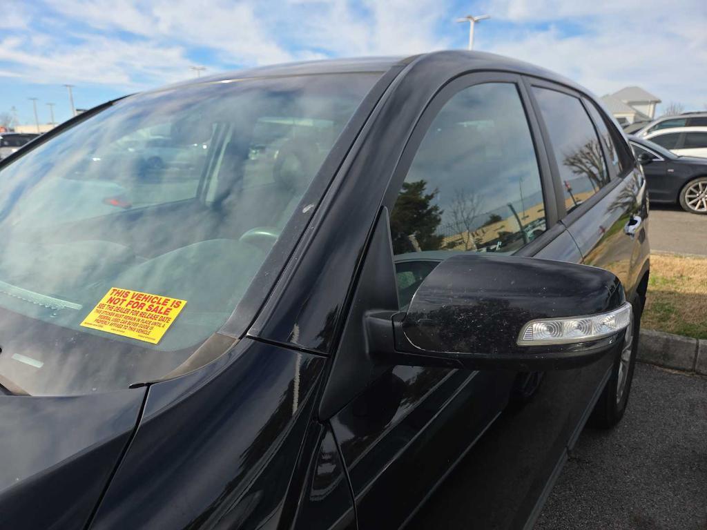 used 2015 Kia Sorento car, priced at $7,999