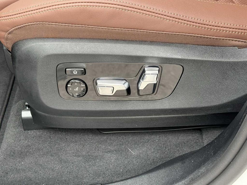 new 2026 BMW X5 PHEV car, priced at $89,825