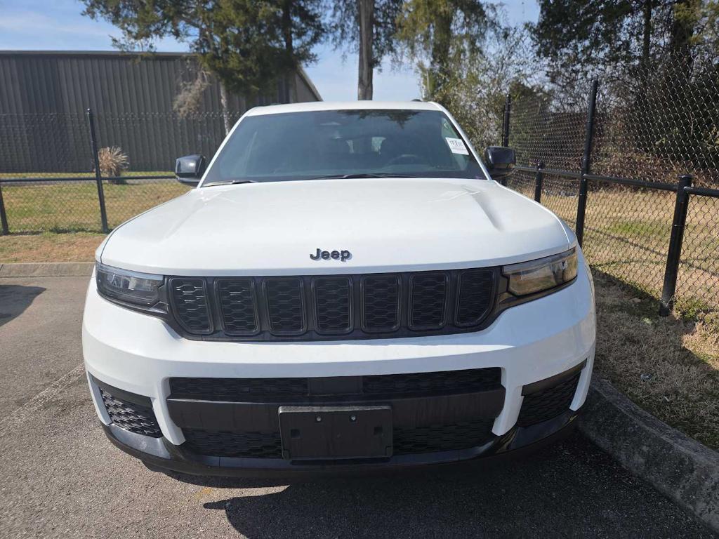 used 2024 Jeep Grand Cherokee L car, priced at $32,995