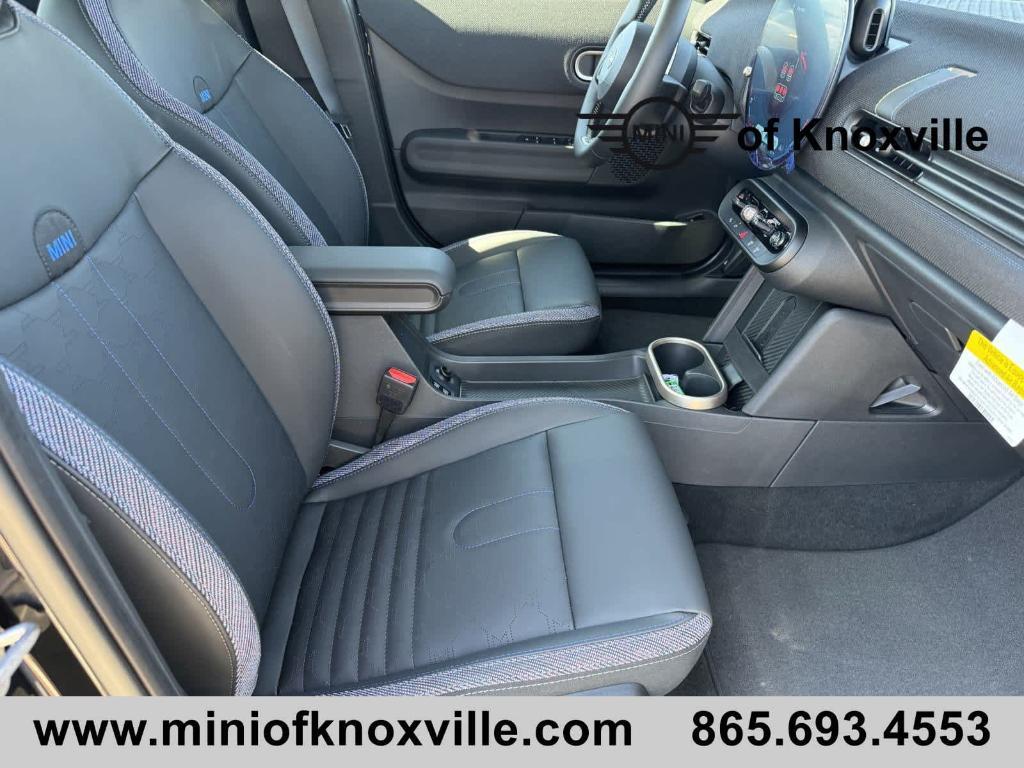 new 2025 MINI Hardtop car, priced at $38,810