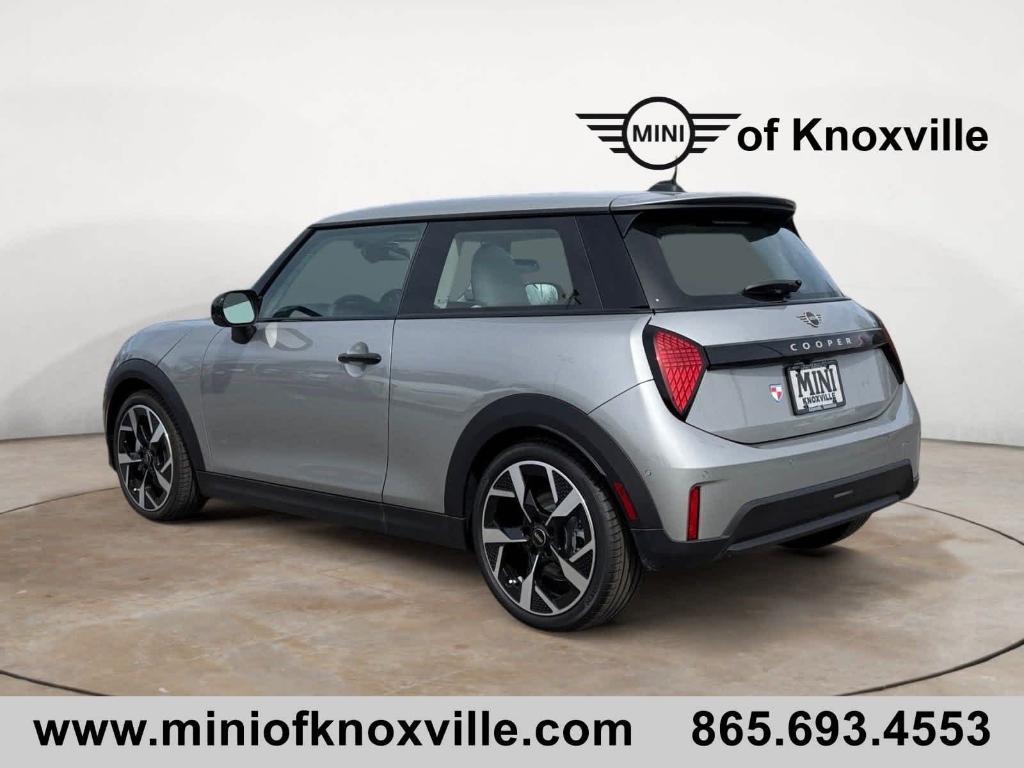 new 2025 MINI Hardtop car, priced at $37,380