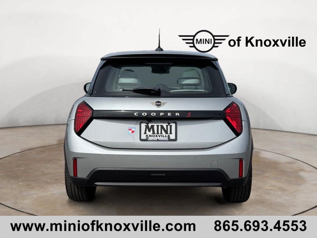 new 2025 MINI Hardtop car, priced at $37,380