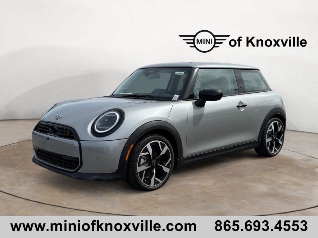 new 2025 MINI Hardtop car, priced at $37,380