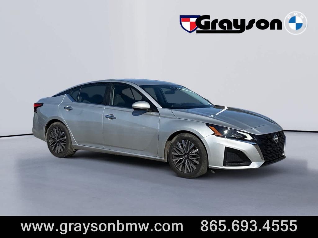 used 2023 Nissan Altima car, priced at $19,595