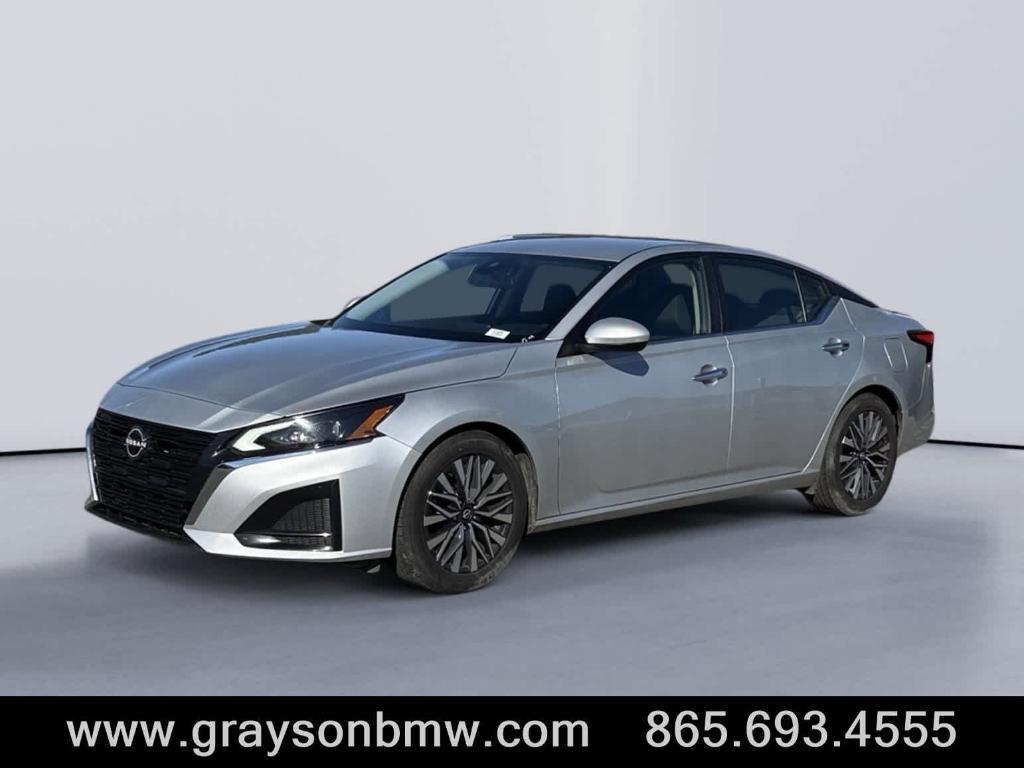 used 2023 Nissan Altima car, priced at $19,595